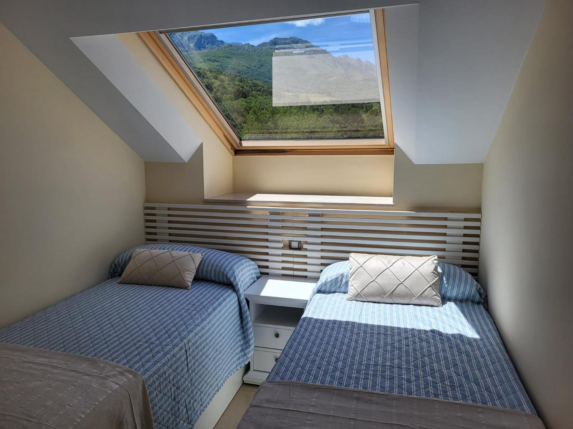 Apartamento Atico El Cueton Arenas De Cabrales Exterior foto